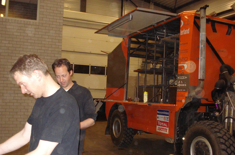 2008diverse/web_rallytruck_002.jpg